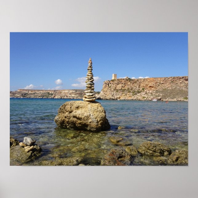 Póster Malta Ghajn Tuffieha Bay Stone Cairn (Frente)