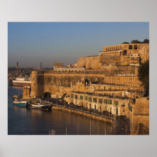 Póster Malta, Valletta, vista al puerto desde Baja Barrak