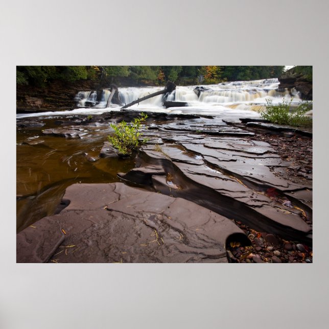 Póster Manido Falls (Frente)