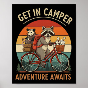 Póster Mapache De Camping En Bicicleta Se Sube Al Camper