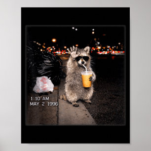 Póster Mapache divertido bebiendo café helado meme de ani
