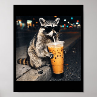 Póster Mapache divertido bebiendo café helado meme de ani
