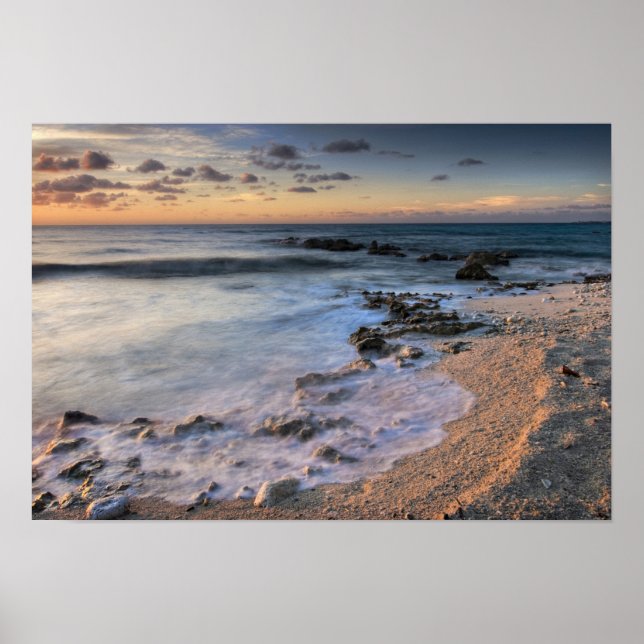 Póster Mar Caribe, Islas Caimán. Ondas que se estrellan (Frente)