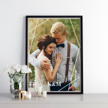 Póster Marco geométrico moderno y monograma<br><div class="desc">Diseño monograma simple y de moda. ¿Necesita un color personalizado? Envíanos un mensaje a heartlockedstudio@gmail.com y estaremos encantados de ayudarte.</div>