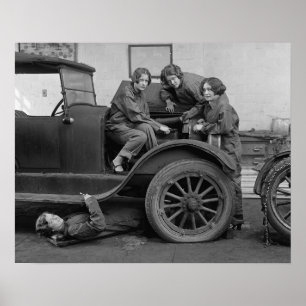 Póster Mecánicas de automóviles jóvenes, 1927. Foto antig