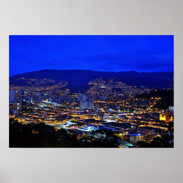 Póster Medellín, Colombia de noche (Frente)