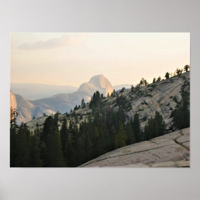 Póster Media Domo desde Olmstead Point, Yosemite, CA (Frente)