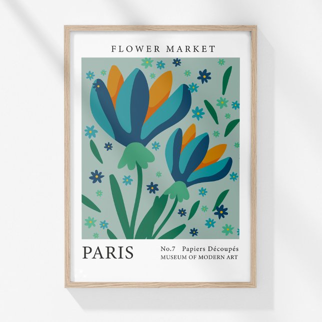 Póster Mercado de flores retro París Flores Naranjas azul (Retro Flower Market Paris Blue Orange Flowers Poster in a wooden frame on a sunny white wall.)