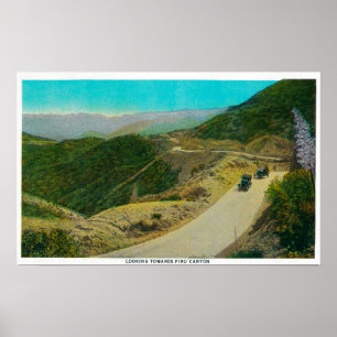 Póster Mirando hacia la ruta del cañón de Piru, CA