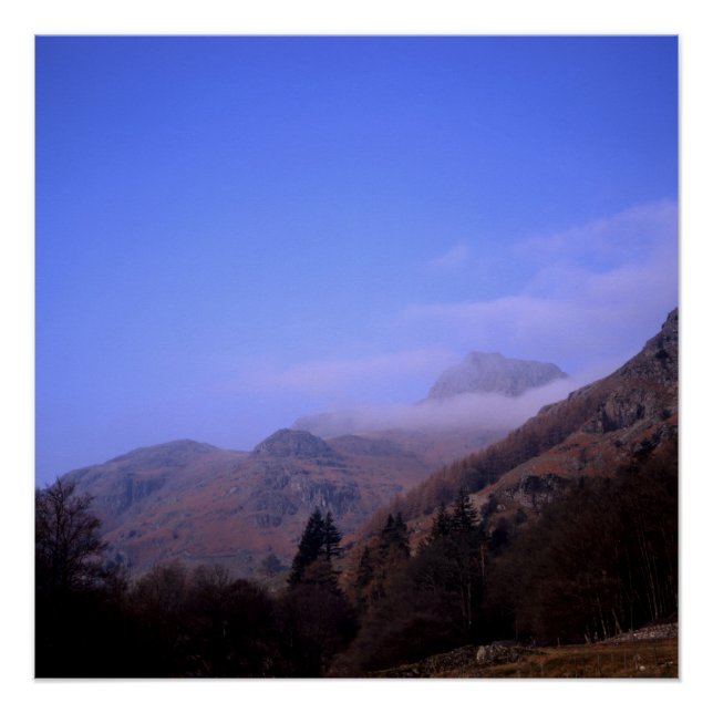 Póster Mist The Langdale Pikes Lake District England (Anverso)