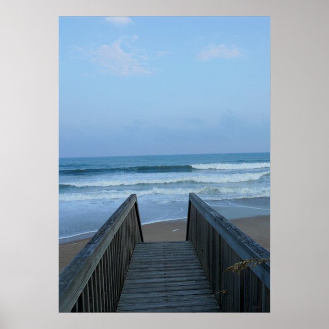 Póster Misty Morning Seashore Pier Beach Sand Waves Photo (Frente)
