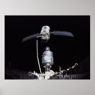 Póster Módulo de acoplamiento de Zarya ruso al módulo de 