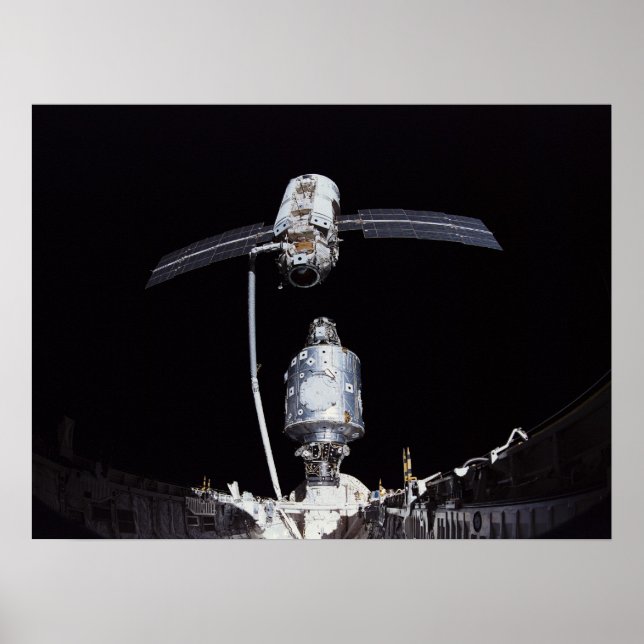 Póster Módulo de acoplamiento de Zarya ruso al módulo de  (Frente)