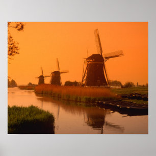 Póster Molinos de viento al atardecer, Leidschendam, País