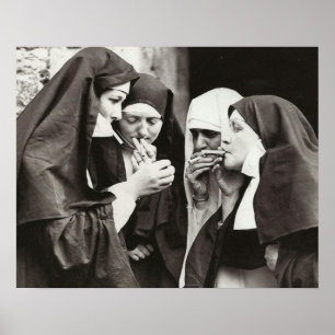 Póster Monjas