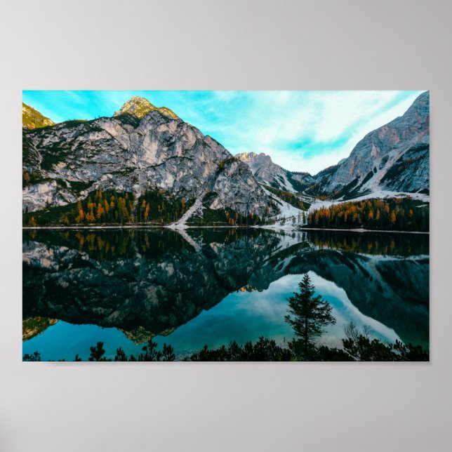 Póster Montaña Verde Foto Lake Spring Mountain 4k Wallace (Frente)