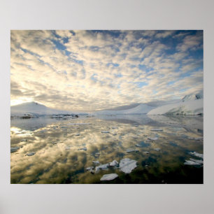 Póster Montañas en Port Lockeroy con