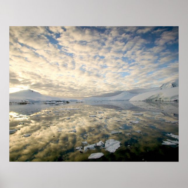 Póster Montañas en Port Lockeroy con (Frente)