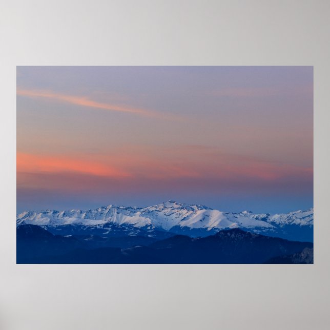 Póster Montañas nevadas con un cielo mágico (Frente)