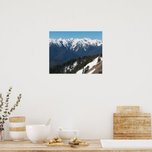 Póster Montañas Olímpicas Cubiertas de Nieve Fotográficas