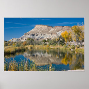 Póster Monte Garfield visto desde Riverbend