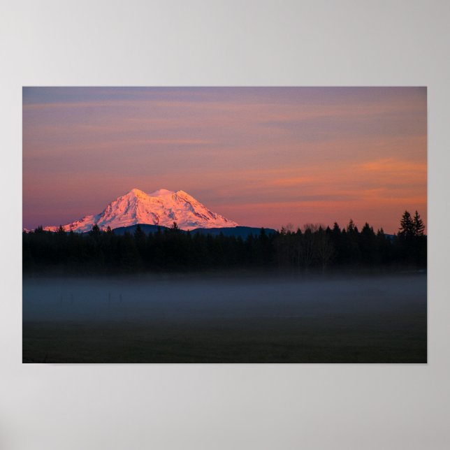 Póster Monte Rainer atardecer y niebla (Frente)