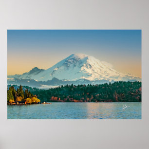 Póster Monte Rainier sobre el Bella Artes Sunset de Lake