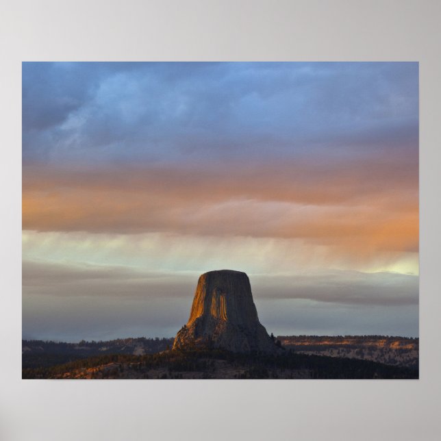 Póster Monumento Nacional Devils Tower, Tormenta al Atard (Frente)