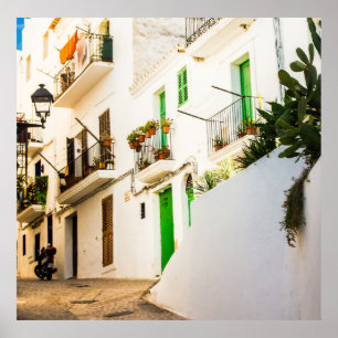 PÓSTER MOTOCICLETA NEGRA CERCA DEL EDIFICIO DE MURO BLANC