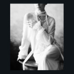 Póster Mujer blanca y negra vintage con perlas<br><div class="desc">Esta hermosa Vintage Mujer Negra y Blanca con Poster de Perlas es un arte realmente femenino,  ideal en una sala de estar.</div>