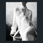 Póster Mujer blanca y negra vintage con perlas<br><div class="desc">Esta hermosa Vintage Mujer Negra y Blanca con Poster de Perlas es un arte realmente femenino,  ideal en una sala de estar.</div>