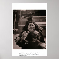 Mujer con palomas, plaza Trafalgar