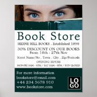 Mujer detrás de libro, publicidad en tienda de lib