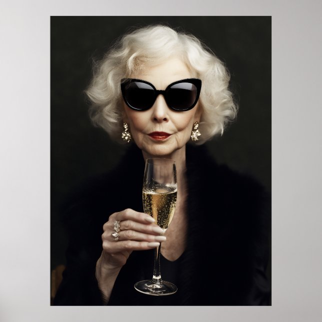 Póster Mujer elegante de edad avanzada con champán (Frente)