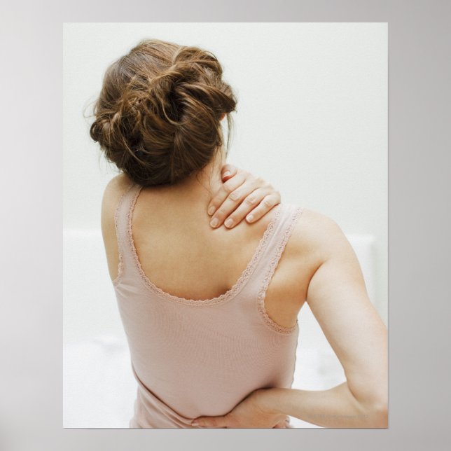 Póster Mujer frotando el dolor hacia atrás (Frente)