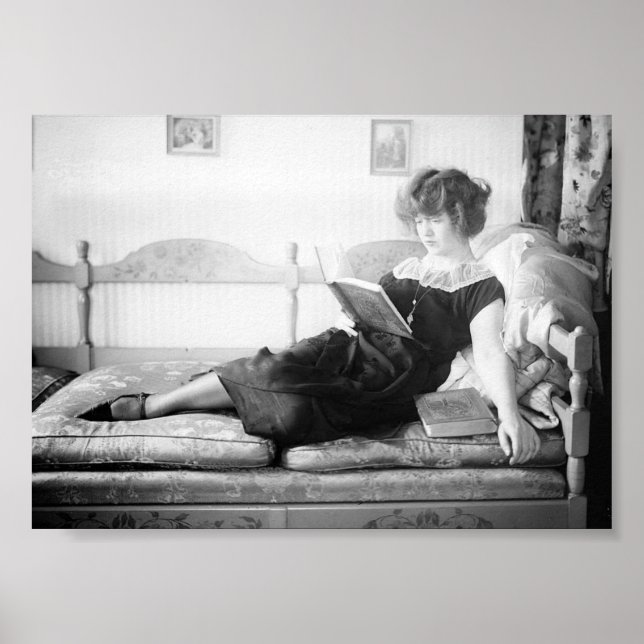 Póster Mujer leyendo un libro, cosecha (Frente)