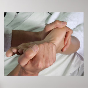 Póster Mujer que recibe el masaje 2 del pie