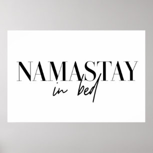 Póster Namastay en la cama