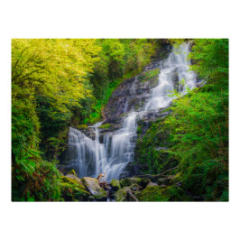 Póster Nature's Symphony: The Cascades of Killarney