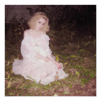 Póster Nicole Dollanganger