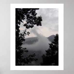Póster Niebla en ascenso