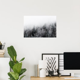 Póster Niebla sobre bosque helado
