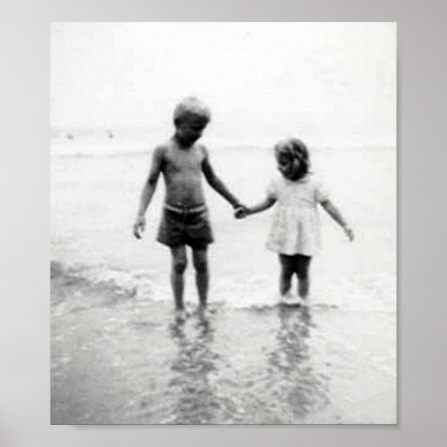Póster Niña y niño cogidos de la mano poster pequeño (Frente)