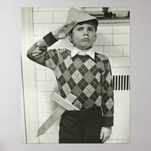 Póster Niño sosteniendo una espada de madera