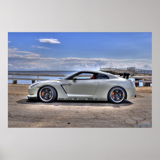Póster Nissan GT-R en Paradise Cove (Frente)