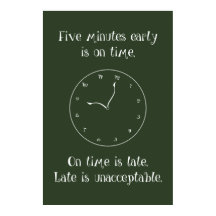 ¡No llegues tarde! Poster en aula