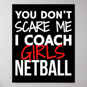 Póster No me asustas, entreno chicas en netball.