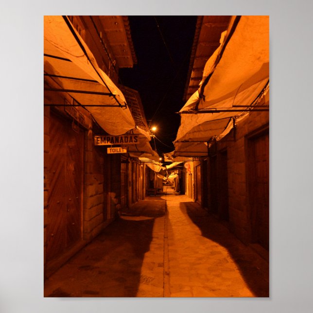 Póster Noche tranquila - Fotografía de Pisac Streetlight (Frente)