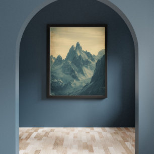 Póster Norte Congelado – Montaña Nórdica Vintage