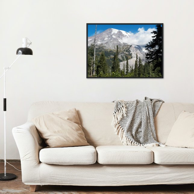 Póster Nube que pasa por encima del Monte Rainier Foto Gl (In Situ)